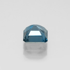 Topaz Gemstone in 6 x 6 mm Size for Sale, Topaz Stone in London Blue Color