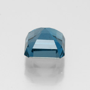 Topaz Gemstone in 6.1 x 6.1 mm Size for Sale, Topaz Stone in London Blue Color