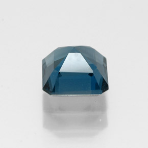 Topaz Gemstone in 6 x 6 mm Size for Sale, Topaz Stone in London Blue Color