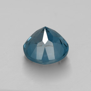 Topaz Gemstone in 7 mm (calibrated) Size for Sale, Topaz Stone in London Blue Color