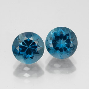 3.62 ct Blue Topaz Gemstone, Topaz Gem in Round Facet Shape for Sale.