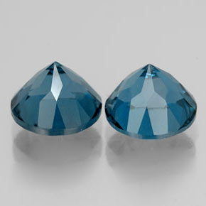 Topaz Gemstone in 7 mm (calibrated) Size for Sale, Topaz Stone in London Blue Color