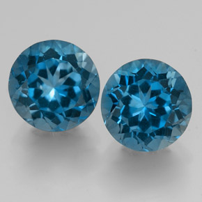 3.82 ct Blue Topaz Gemstone, Topaz Gem in Round Facet Shape for Sale.