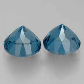 Topaz Gemstone in 7 mm (calibrated) Size for Sale, Topaz Stone in London Blue Color