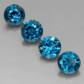 6.86 ct Blue Topaz Gemstone, Topaz Gem in Round Facet Shape for Sale.