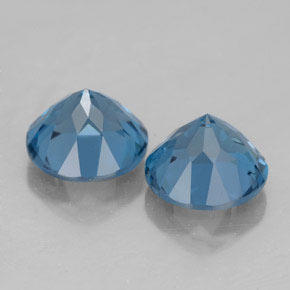 Topaz Gemstone in 7.3 mm Size for Sale, Topaz Stone in London Blue Color