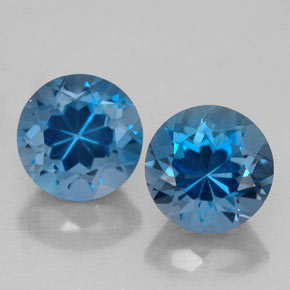 3.63 ct Blue Topaz Gemstone, Topaz Gem in Round Facet Shape for Sale.