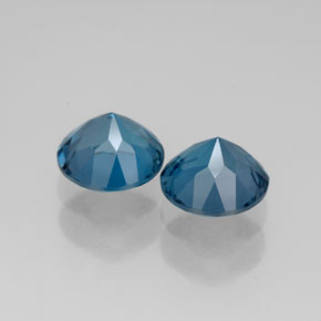 Topaz Gemstone in 7 mm (calibrated) Size for Sale, Topaz Stone in London Blue Color