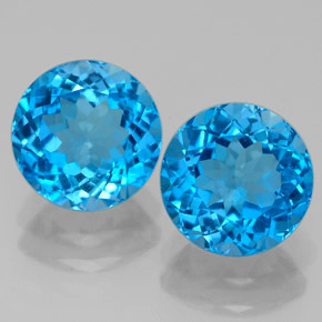 4.74 ct Blue Topaz Gemstone, Topaz Gem in Round Facet Shape for Sale.