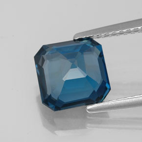 Topaz Gemstone in 8 x 8 mm Size for Sale, Topaz Stone in London Blue Color