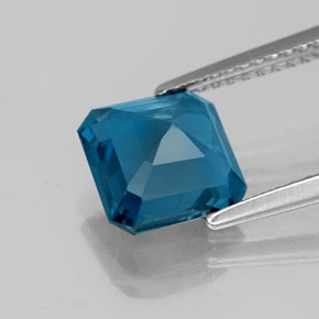 Topaz Gemstone in 7.9 x 7.8 mm Size for Sale, Topaz Stone in London Blue Color