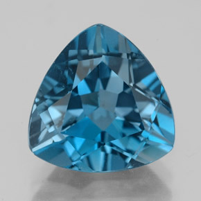 6.63 ct Blue Topaz Gemstone, Topaz Gem in Trillion Facet Shape for Sale.