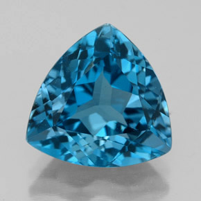 6.69 ct Blue Topaz Gemstone, Topaz Gem in Trillion Facet Shape for Sale.