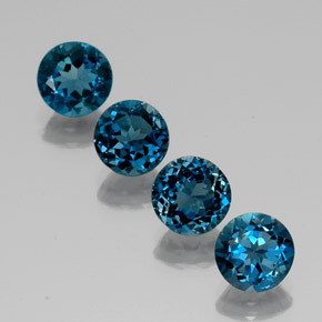 7.27 ct Blue Topaz Gemstone, Topaz Gem in Round Facet Shape for Sale.