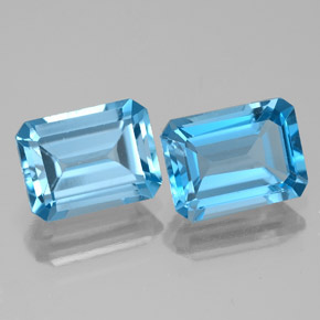 2pc Matching Octagon / Emerald Cut Blue Topazs in Size 8.1 x 6.1mm, Weight 4.01ct total / avg. 2.01ct each, Azure Blue in VS Clarity, Natural Gemstone, Mohs Hardness 8 suitable for daily wear jewelry, Sagittarius Zodiac Stone, Photo A