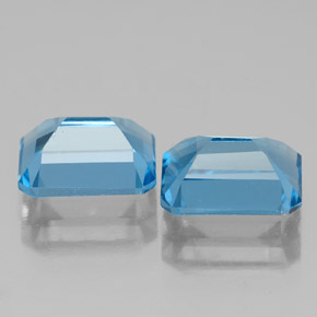 Topaz Gemstones in 8 x 6 mm (calibrated) Size for Sale, Topaz Stones in Swiss Blue Color