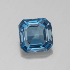 3.11 ct Blue Topaz Gemstone, Topaz Gem in Octagon Facet Shape for Sale.