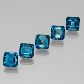 6.77 ct Blue Topaz Stone, Natural Topaz in Octagon Facet Shape for Sale