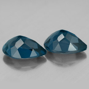 Topaz Gemstone in 10 x 7 mm (calibrated) Size for Sale, Topaz Stone in London Blue Color