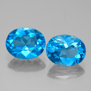 4.80 ct Blue Topaz Gemstone, Topaz Gem in Oval Facet Shape for Sale.