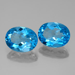 4.86 ct Blue Topaz Stone, Natural Topaz in Oval Facet Shape for Sale