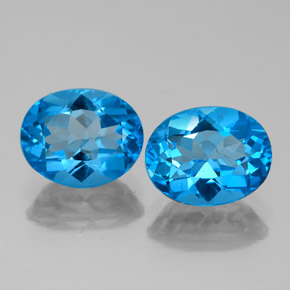 4.84 ct Blue Topaz Gemstone, Topaz Gem in Oval Facet Shape for Sale.