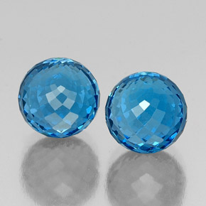 16.20 ct Blue Topaz Stone, Natural Topaz in Spherical Shape for Sale