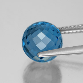 Topaz Gemstone in 8.4 mm Size for Sale, Topaz Stone in London Blue Color