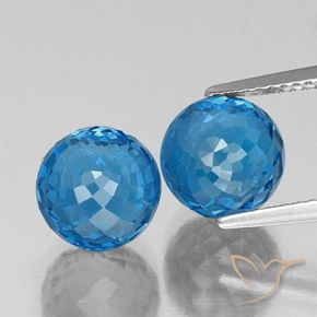 10.65 ct Swiss Blue Topaz, 8.5 mm Faceted Sphere From Brazil, Photo A