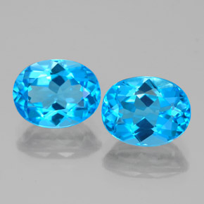 5.05 ct Blue Topaz Gemstone, Topaz Gem in Oval Facet Shape for Sale.