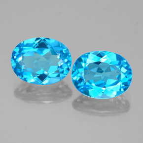 4.87 ct Blue Topaz Gemstone, Topaz Gem in Oval Facet Shape for Sale.