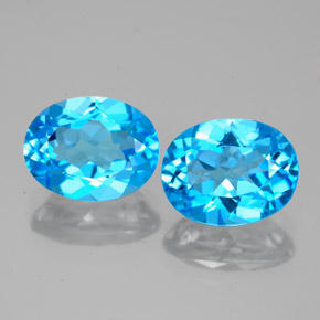 4.70 ct Blue Topaz Gemstone, Topaz Gem in Oval Facet Shape for Sale.