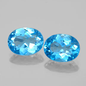 4.11 ct Blue Topaz Gemstone, Topaz Gem in Oval Facet Shape for Sale.
