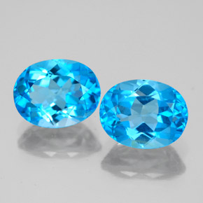4.94 ct Blue Topaz Gemstone, Topaz Gem in Oval Facet Shape for Sale.