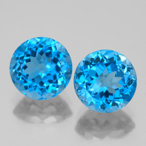 4.76 ct Swiss Blue Topaz Gemstone, Topaz Gem in Round Facet Shape for Sale.