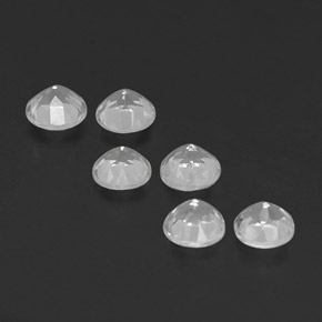 Topaz Gemstone in 4 mm (calibrated) Size for Sale, Topaz Stone in White Color