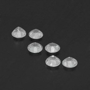 Topaz Gemstone in 4 mm (calibrated) Size for Sale, Topaz Stone in White Color