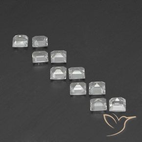 Topaz Gemstones in 4 x 4 mm (calibrated) Size for Sale, Topaz Stones in Warm White Color