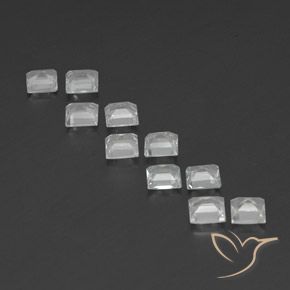 Topaz Gemstones in 4 x 4 mm (calibrated) Size for Sale, Topaz Stones in Warm White Color
