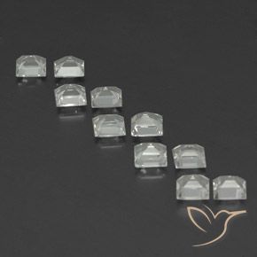 Topaz Gemstones in 4 x 4 mm (calibrated) Size for Sale, Topaz Stones in Warm White Color