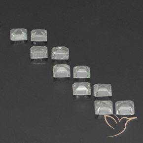 Topaz Gemstones in 4 x 4 mm (calibrated) Size for Sale, Topaz Stones in Warm White Color