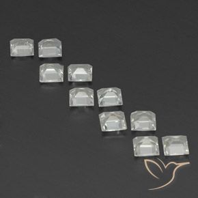 Topaz Gemstones in 4 x 4 mm (calibrated) Size for Sale, Topaz Stones in Warm White Color