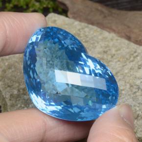 137.65 ct Blue Topaz Gemstone, Topaz Gem in Heart Checkerboard Shape for Sale.