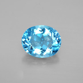 4.79 ct Blue Topaz Gemstone, Topaz Gem in Oval Facet Shape for Sale.