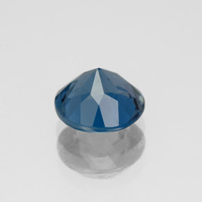 Topaz Gemstone in 8 mm (calibrated) Size for Sale, Topaz Stone in London Blue Color