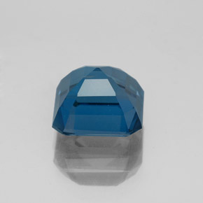 Topaz Gemstone in 8.1 x 7.9 mm Size for Sale, Topaz Stone in London Blue Color