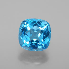 2.77 ct Blue Topaz Gemstone, Topaz Gem in Cushion-Cut Shape for Sale.