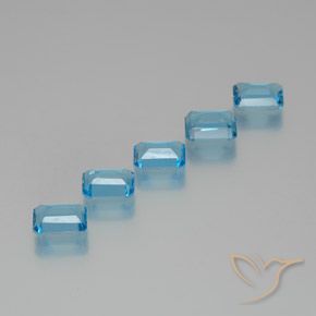 Topaz Gemstones in 8 x 6 mm (calibrated) Size for Sale, Topaz Stones in Swiss Blue Color