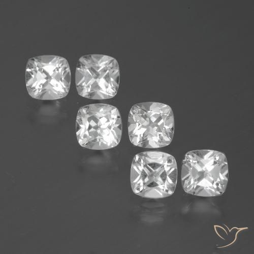 6 Stück/Set kissenschliff weißer Topas aus Brasilien - Größe 4,6 x 4,6mm, Gewicht 2,64 ct gesamt / Durchschn. je 0,44 ct, Mohs-Härte 8 Geeignet für den täglichen Gebrauch im Schmuck, Traditioneller August-Geburtsstein, Photo A