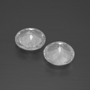 Topaz Gemstones in 8 mm (calibrated) Size for Sale, Topaz Stones in White Color